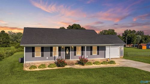 433 Fourth Ave, Rainsville, AL, 35986-5765 | Card Image