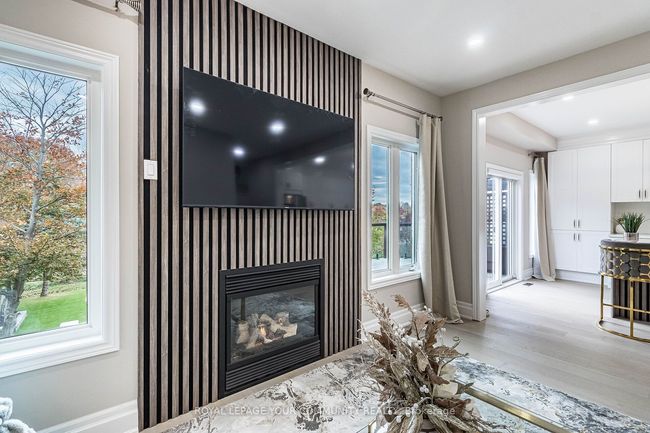 63 Regency View Hts, House other with 4 bedrooms, 4 bathrooms and 5 parking in Maple ON | Image 14