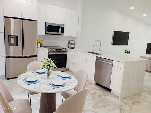 6128 Kings Gate Cir, Delray Beach, FL, 33484-2456 | Card Image
