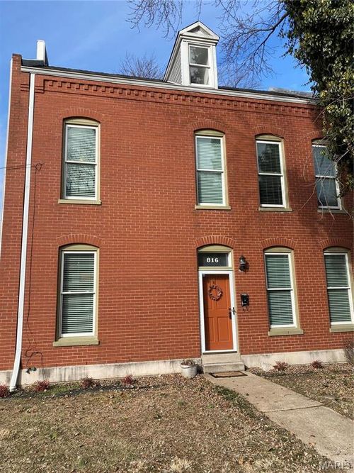 816 Ann Ave, Saint Louis, MO, 63104-4135 | Card Image