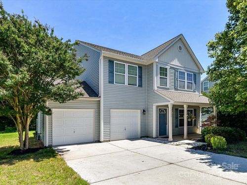1124 Hunter St, Statesville, NC, 28677-3598 | Card Image