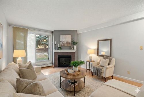 412-6400 Coach Hill Rd Sw, Calgary, AB, T3H1B8 | Card Image