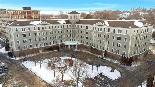 unit-410-8 Crowninshield St, Peabody, MA, 01960-8206 | Card Image