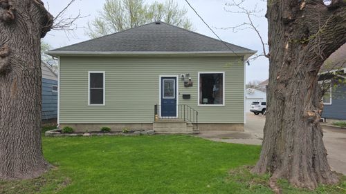 660 1st Street, Hartley, IA, 51346 | Card Image