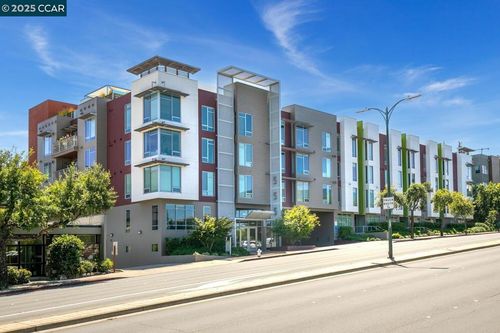 unit-309-555 Ygnacio Valley Rd, Walnut Creek, CA, 94596-3330 | Card Image