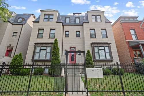 2-4405 S Lake Park Ave, Chicago, IL, 60653-4810 | Card Image