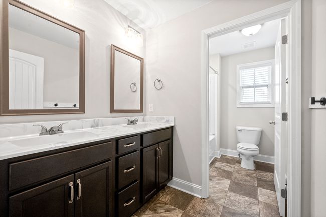 1184 Eagles Nest Ln, House other with 4 bedrooms, 3 bathrooms and 6 parking in Clarksville TN | Image 20