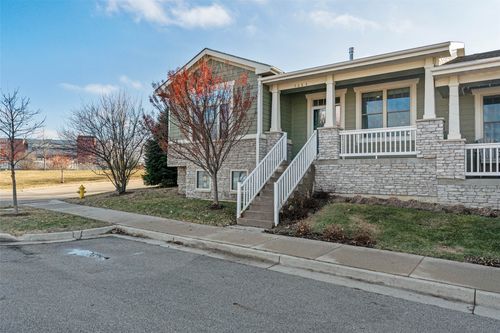 5686 Stagecoach Dr, West Des Moines, IA, 50266-3866 | Card Image