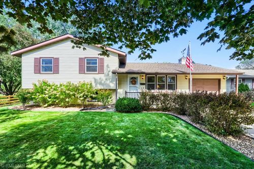 501 17th St E, Hastings, MN, 55033-3108 | Card Image