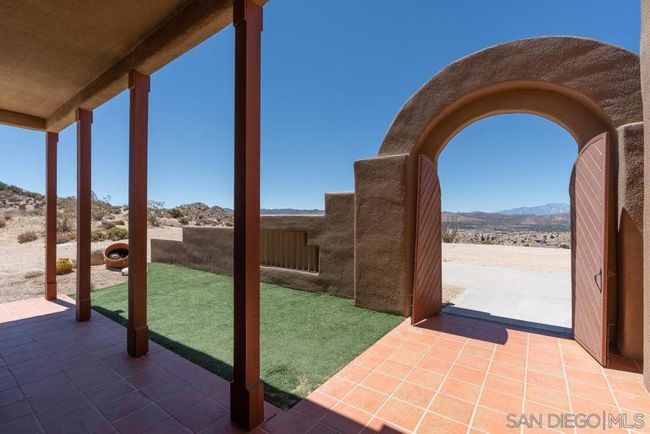 57388 Manzanita Dr, House other with 3 bedrooms, 3 bathrooms and 11 parking in Yucca Valley CA | Image 34