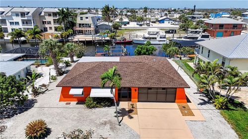 3123 Bracci Dr, ST. JAMES CITY, FL, 33956 | Card Image