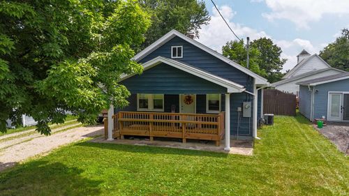 10127 E Tennessee, Oakland City, IN, 47660-7776 | Card Image