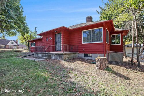 612 Bradley Ave, Flint, MI, 48503-5427 | Card Image