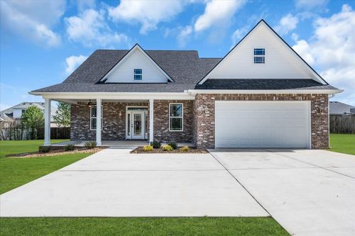 112 Riley Creek Rd, Tullahoma, TN, 37388-8871 | Card Image