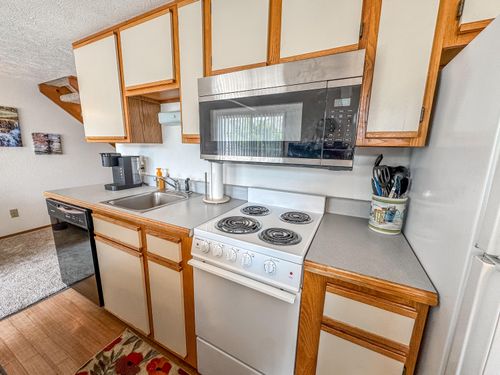 apt-6-3 Memory Ln, Branson, MO, 65616-3426 | Card Image