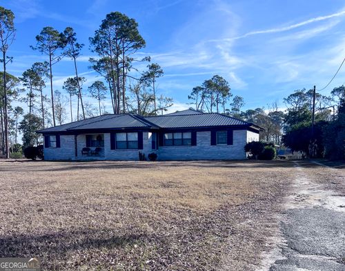 904 Chester Ave N, Douglas, GA, 31533-3606 | Card Image