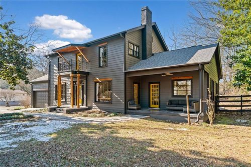 634 S Main St, Jasper, GA, 30143-2100 | Card Image