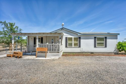1050 Cooney Dr, Silver Springs, NV, 89429-6446 | Card Image