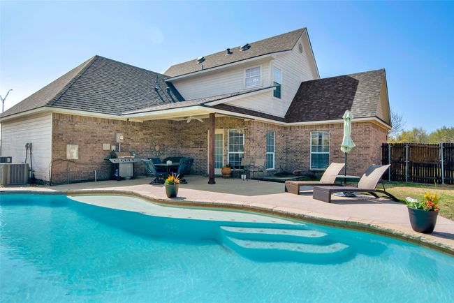 611 Clay Ln, House other with 4 bedrooms, 3 bathrooms and null parking in Sherman TX | Image 33
