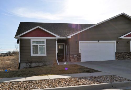 3029 Hoefer Ave, Rapid City, SD, 57701-7202 | Card Image