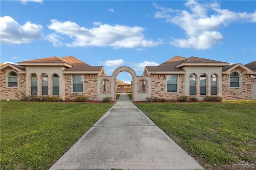 4-2111 W Western Dr, Edinburg, TX, 78539-4665 | Card Image