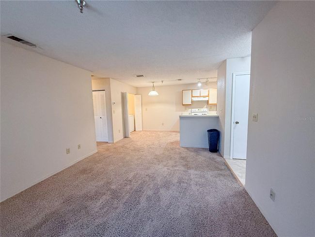 APT-401 - 10263 Gandy Blvd N, Condo with 1 bedrooms, 1 bathrooms and null parking in ST PETERSBURG FL | Image 5