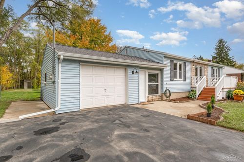 2400 Linda St, Saginaw, MI, 48603-4125 | Card Image