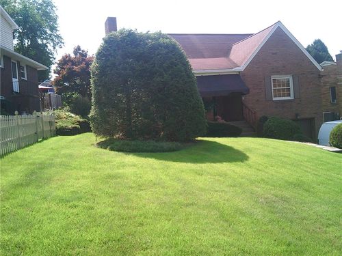 120 Hillcrest Dr, Munhall, PA, 15120-3406 | Card Image