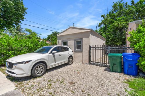 2-4901 Nw 10th Ave, Miami, FL, 33127-2205 | Card Image