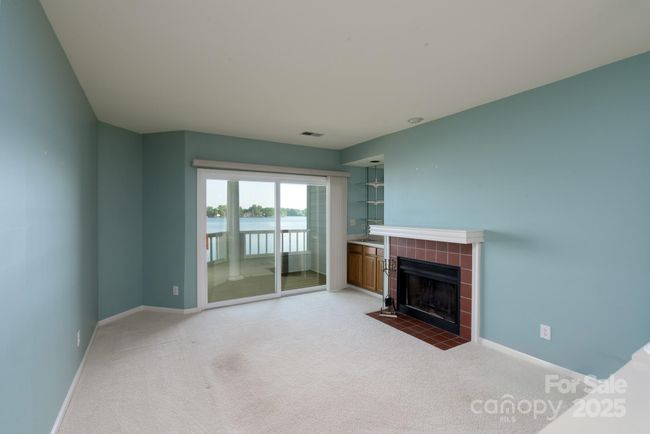 350 Northwest Dr, Condo with 2 bedrooms, 2 bathrooms and null parking in Davidson NC | Image 8