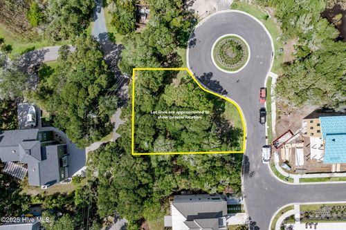151 Auger Shell Ct, Surf City, NC, 28445-1233 | Card Image