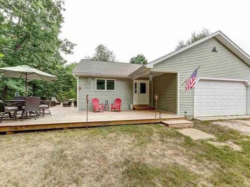 20672 Rhodes Rd, Interlochen, MI, 49643-9601 | Card Image