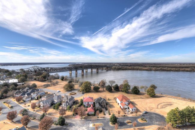 APT-904 - 717 S Riverside Dr, Condo with 1 bedrooms, 2 bathrooms and null parking in Memphis TN | Image 29