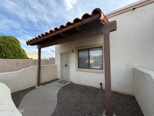 1-311 W Pastime Rd, Tucson, AZ, 85705-3231 | Card Image