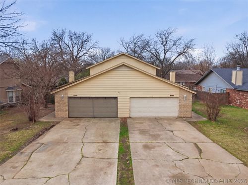 6738 S 78th East Ave, Tulsa, OK, 74133-1808 | Card Image