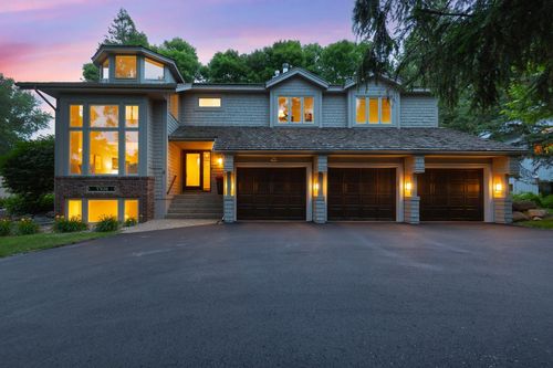 7708 Stonewood Ct, Edina, MN, 55439-2641 | Card Image