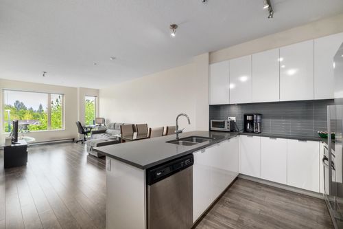 322-2665 Mountain Highway, North Vancouver, BC, V7J0A8 | Card Image