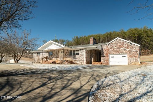 608 Mountain View Dr, Seymour, TN, 37865-4320 | Card Image