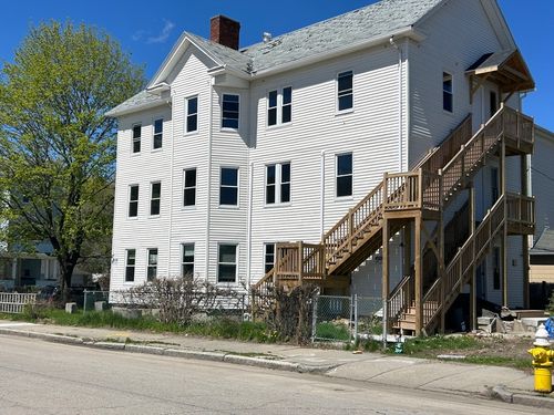 2 Stevens Rd, Worcester, MA, 01603-3057 | Card Image