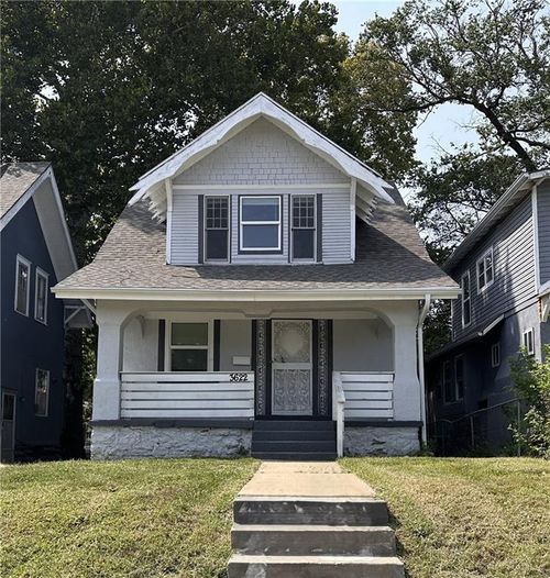 3622 College Ave, Kansas City, MO, 64128-2519 | Card Image