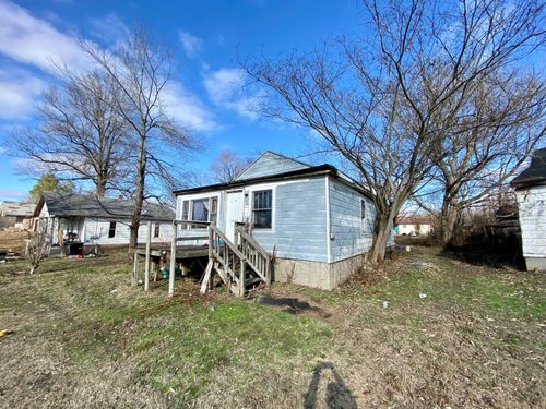 615 Barnes St, Providence, KY, 42450-1541 | Card Image