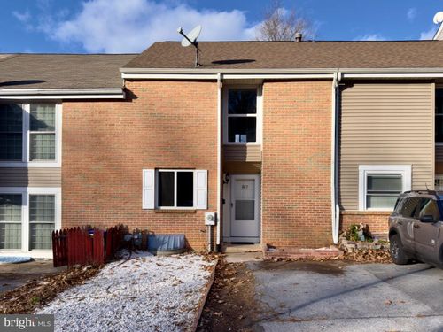 807 Summit Chase Dr, READING, PA, 19611-1531 | Card Image