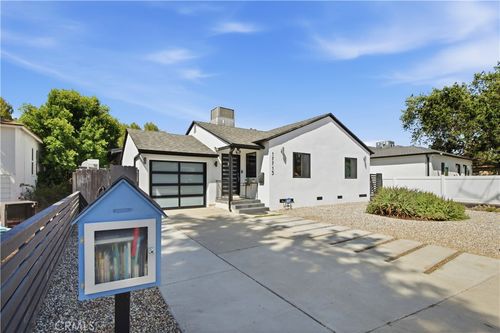 17713 Bullock St, Encino, CA, 91316 | Card Image