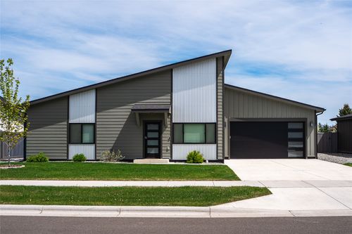 3417 Goldenrod Ln, Kalispell, MT, 59901-6182 | Card Image