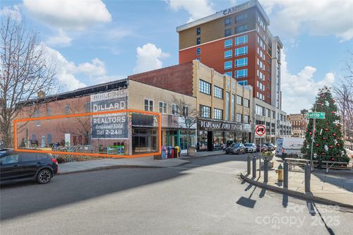 31-29 Page Ave, Asheville, NC, 28801-2707 | Card Image