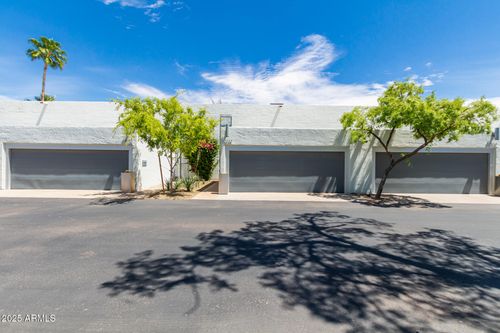 3263 E Camelback Road, Phoenix, AZ, 85018 | Card Image