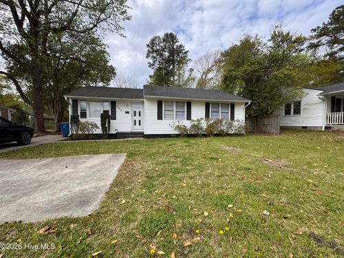 503 Henderson Dr, Jacksonville, NC, 28540-4905 | Card Image