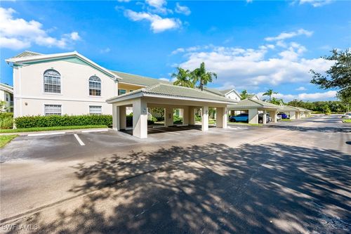 3-204-4935 Sandra Bay Dr, NAPLES, FL, 34109-2679 | Card Image