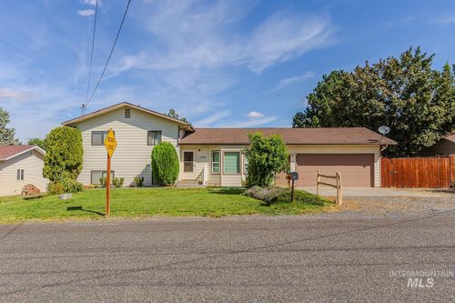 2406 Linda Ln, Clarkston, WA, 99403-1254 | Card Image