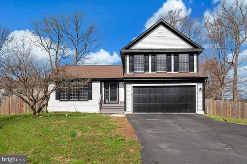 37 Woods Edge Ct, STAFFORD, VA, 22554-7818 | Card Image